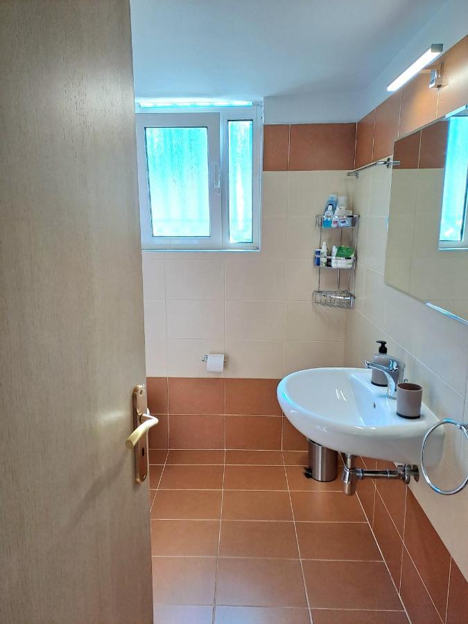 Dimitris Place Near Athens Airport Koropion Luaran gambar